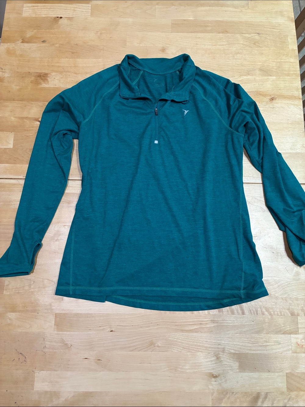 Dry-Fit Teal Long-Sleeve Old Navy Athletic top XL